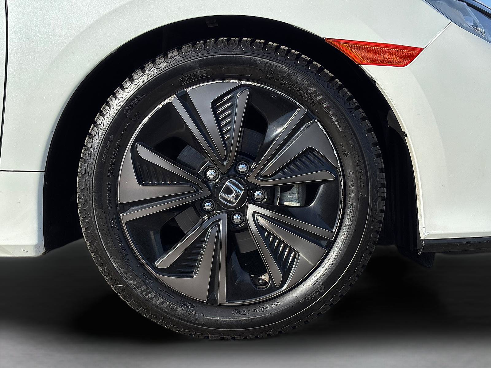 Certified 2019 Honda Civic EX image 11