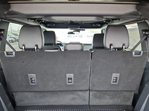 New 2026 Ford Bronco Badlands w/ Sasquatch Package image 18