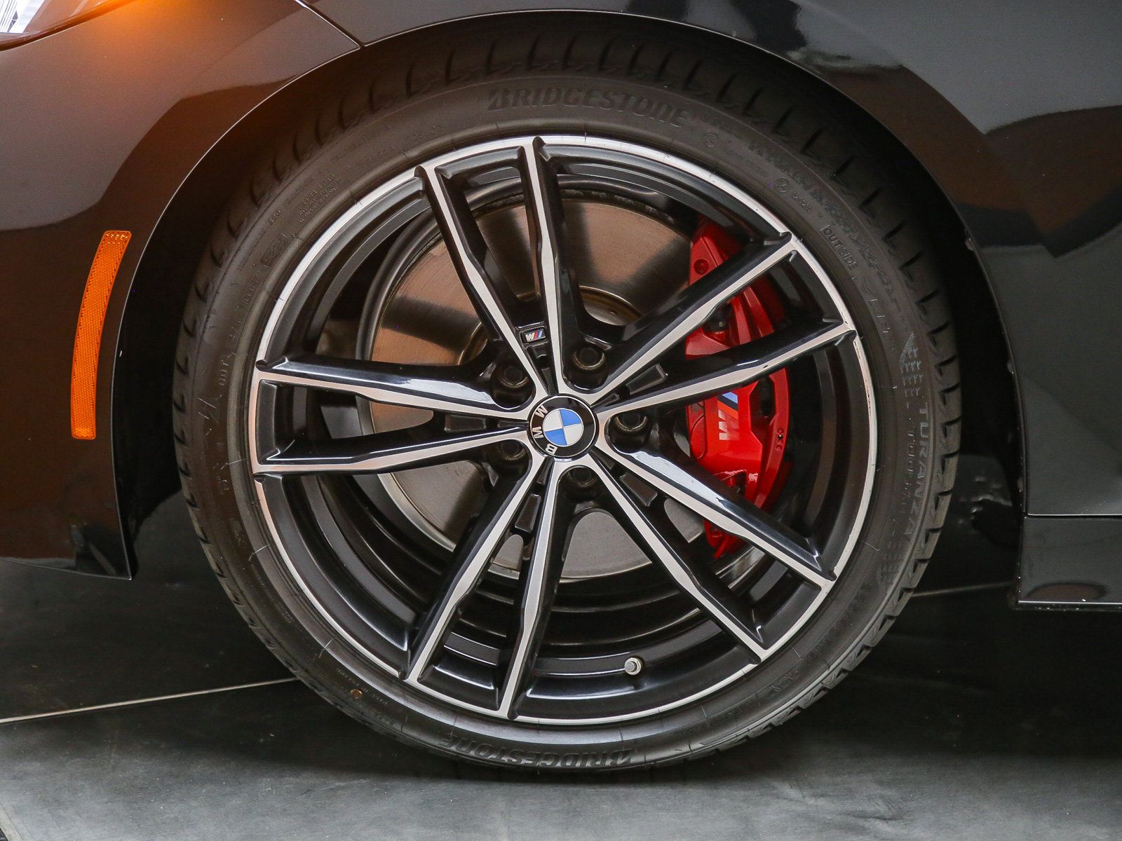 Certified 2023 BMW 330i Sedan w/ M Sport Package RWD image 10