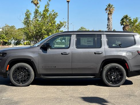 New 2025 Jeep Wagoneer Series II image 6