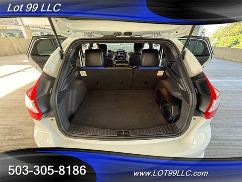 Used 2013 Ford Focus ST FWD image 21