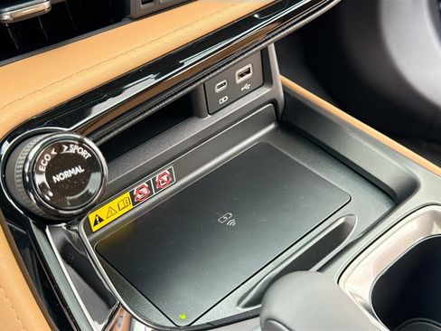 New 2026 Lexus NX 350 AWD image 11