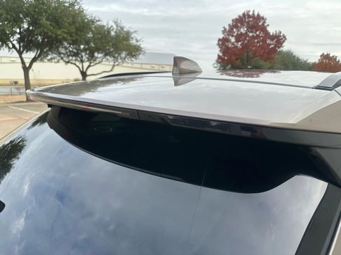 Used 2017 Jaguar F-PACE R-Sport image 17