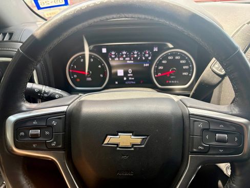 Used 2020 Chevrolet Silverado 2500 LTZ w/ LTZ Premium Package AWD/4WD image 13
