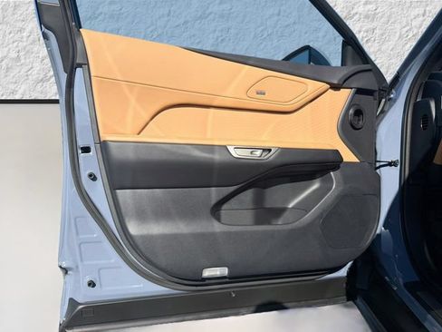 New 2026 Lexus ES 350h AWD w/ Cold Area Package image 21