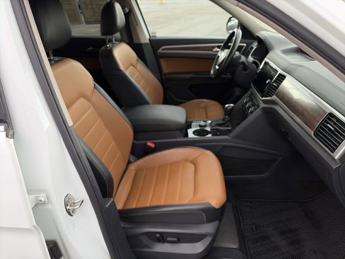 Used 2019 Volkswagen Atlas SEL Premium AWD/4WD image 26