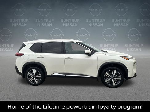 Certified 2023 Nissan Rogue SL w/ SL Premium Package AWD/4WD image 5