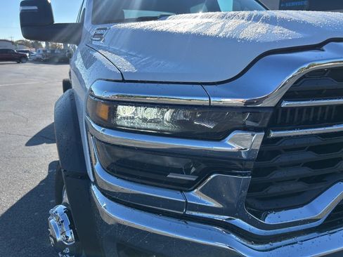 New 2026 RAM 5500 Tradesman w/ Chrome Appearance Group image 12