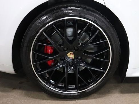 Used 2019 Porsche Panamera GTS AWD/4WD image 40