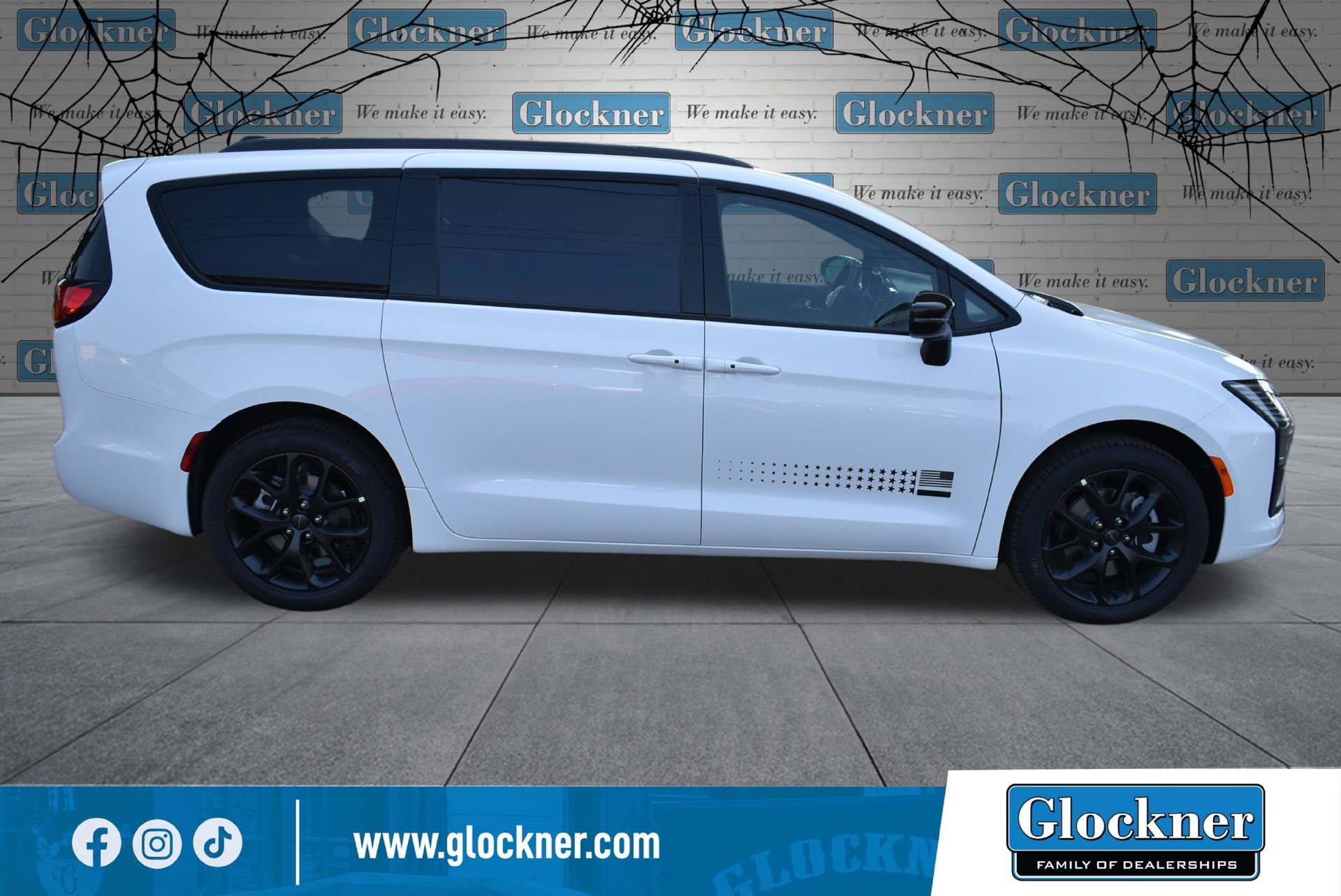 New 2027 Chrysler Pacifica Select AWD/4WD image 4