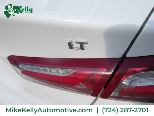 Used 2021 Chevrolet Malibu LT FWD image 9
