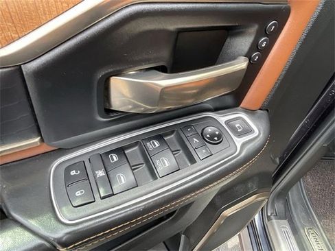 Used 2021 RAM 2500 Limited image 26