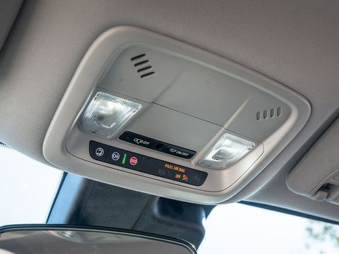 Used 2023 Chevrolet Malibu LT image 27