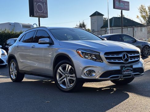 Used 2019 Mercedes-Benz GLA 250 GLA 250 4MATIC SUV image 19