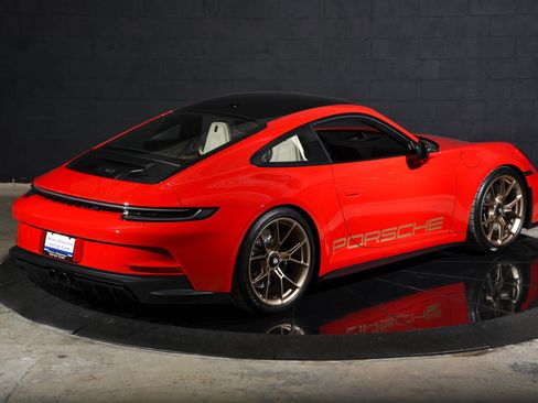 Used 2022 Porsche 911 GT3 RWD image 27