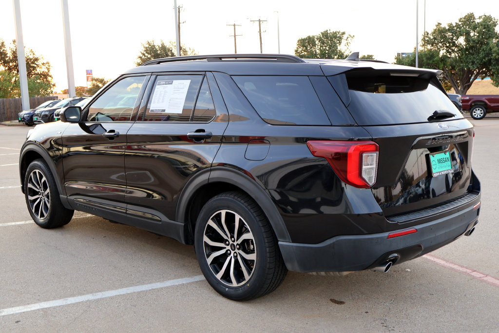 Used 2022 Ford Explorer ST-Line RWD image 9