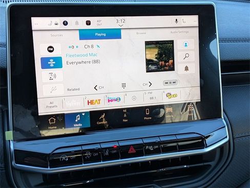 New 2026 Jeep Compass Limited image 23