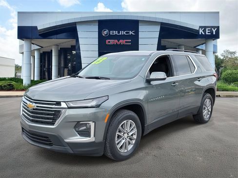 Certified 2023 Chevrolet Traverse LT image 3