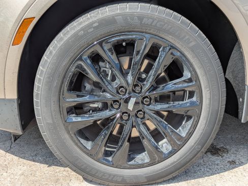 Used 2023 Cadillac XT5 Luxury FWD image 31