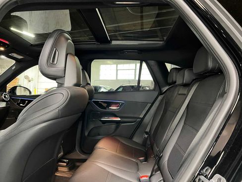 Certified 2026 Mercedes-Benz GLC 300 4MATIC image 19
