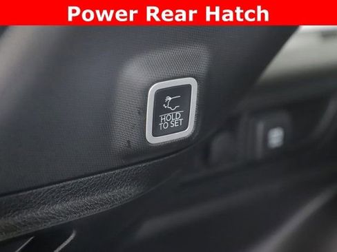 Used 2025 Jeep Grand Cherokee Altitude image 29