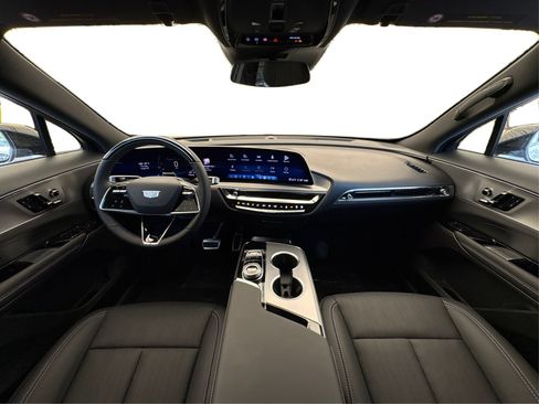 New 2027 Cadillac Lyriq Sport RWD image 22