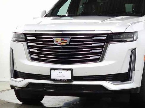 Used 2021 Cadillac Escalade Premium Luxury Platinum image 13