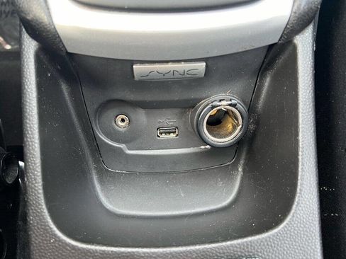 Used 2019 Ford Fiesta SE image 21