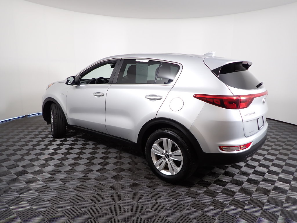 Used 2019 Kia Sportage LX AWD/4WD image 10