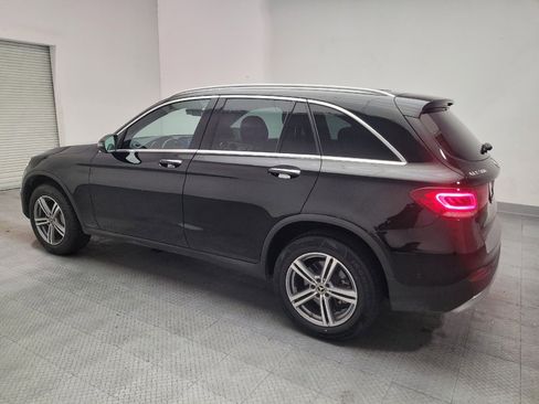 Used 2021 Mercedes-Benz GLC 300 4MATIC image 3