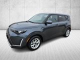 Used 2023 Kia Soul LX w/ LX Technology Package image 3