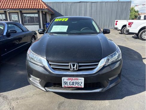 Used 2015 Honda Accord EX image 2