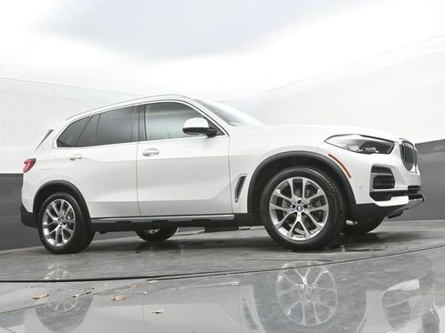 Certified 2022 BMW X5 sDrive40i w/ Premium Package image 34