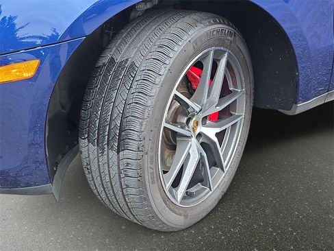 Used 2024 Porsche Macan S image 37