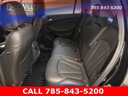 Used 2020 Buick Envision Essence image 18