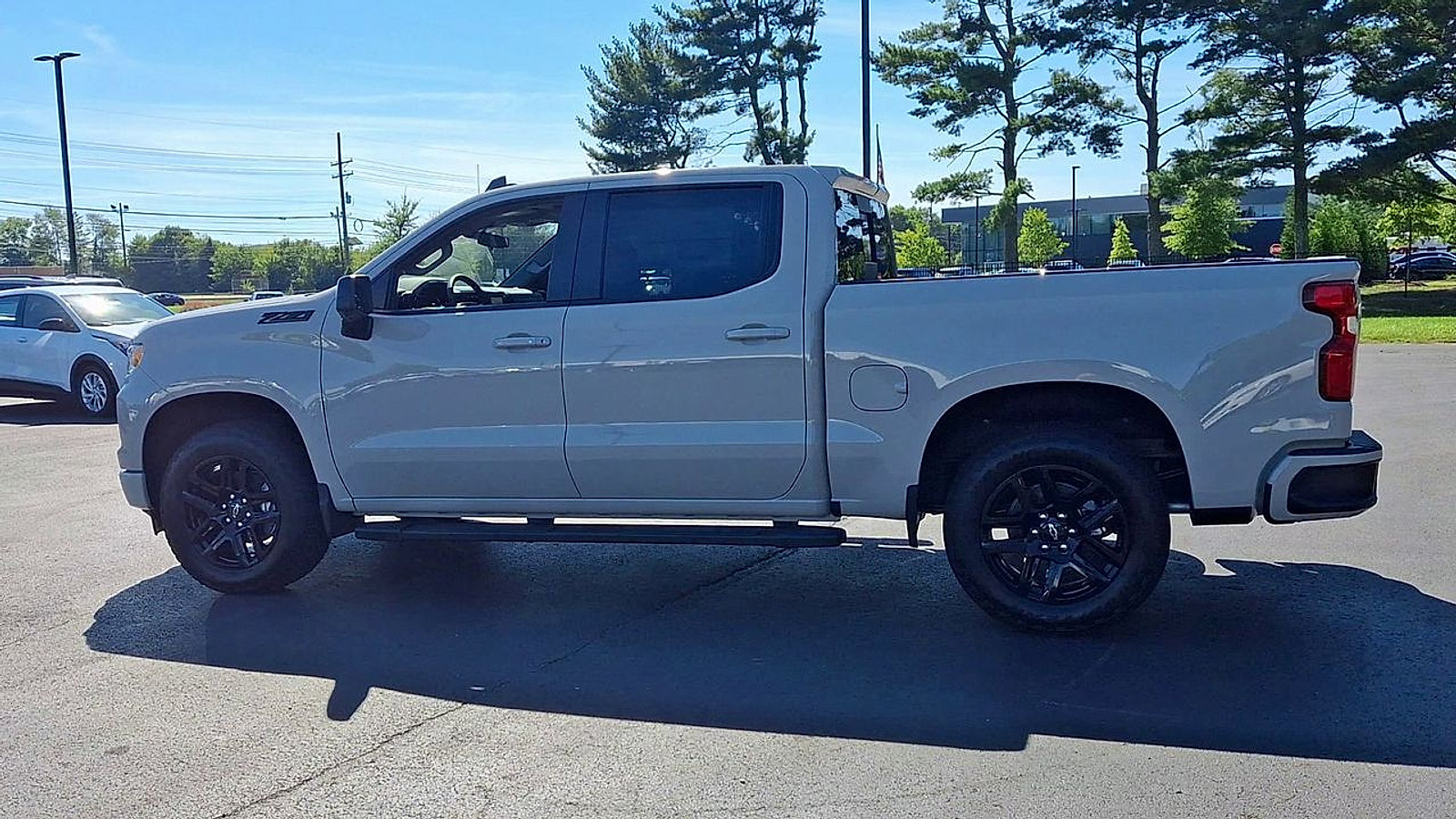New 2026 Chevrolet Silverado 1500 RST w/ Z71 Off-Road Package AWD/4WD image 8