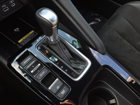 Certified 2025 Acura Integra A-Spec image 29