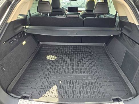 Used 2021 Lincoln Nautilus Reserve w/ Cargo Utility Package image 29