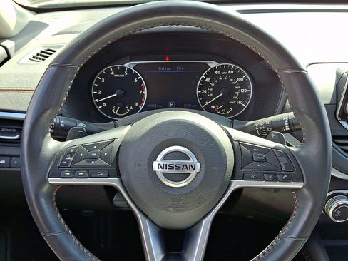 Certified 2022 Nissan Altima 2.5 SR w/ Midnight Edition Package FWD image 19