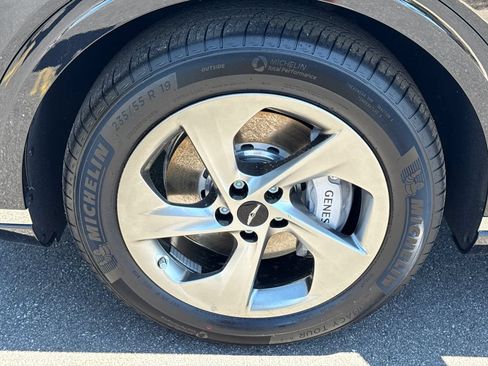 New 2026 Genesis GV70 2.5T Advanced AWD/4WD image 11