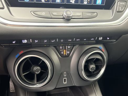 Certified 2024 Chevrolet Blazer LT w/ Sound & Technology Package AWD/4WD image 23