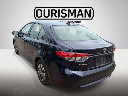 Used 2022 Toyota Corolla LE w/ Carpet Mat Package (TMS) FWD image 5