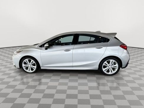 Used 2017 Chevrolet Cruze Premier w/ RS Package FWD image 6