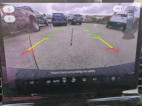 Used 2024 Ford Transit 350 XLT image 10