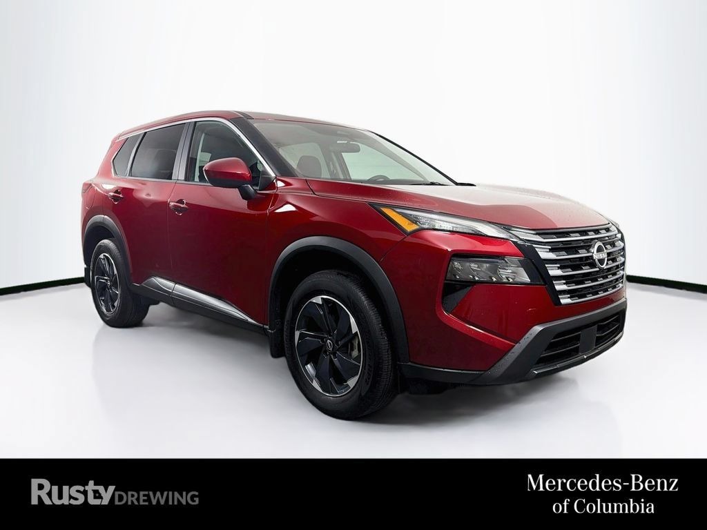 Used 2025 Nissan Rogue SV AWD/4WD image 1