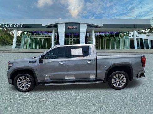Used 2025 GMC Sierra 1500 Denali AWD/4WD image 6