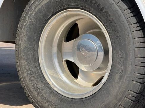 Used 2001 Ford F350 Lariat RWD image 14