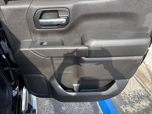 Used 2019 Chevrolet Silverado 1500 LT w/ All-Star Edition image 35