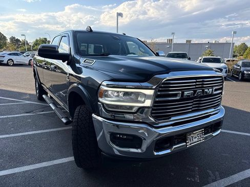 Used 2019 RAM 3500 Laramie AWD/4WD image 2