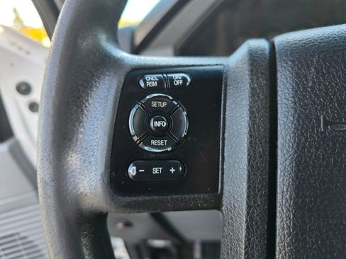 Used 2015 Ford F250 XLT image 22